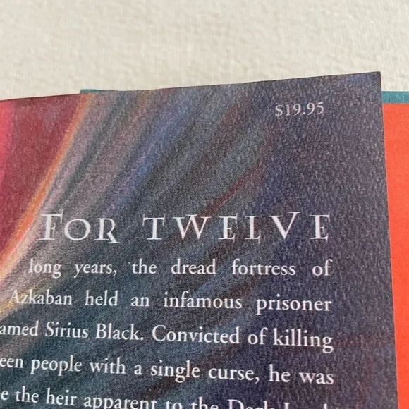 Scholastic Harry Potter Book Collection - Used 2 - 5 ( 5 has no cover ) - Picture 5 of 15